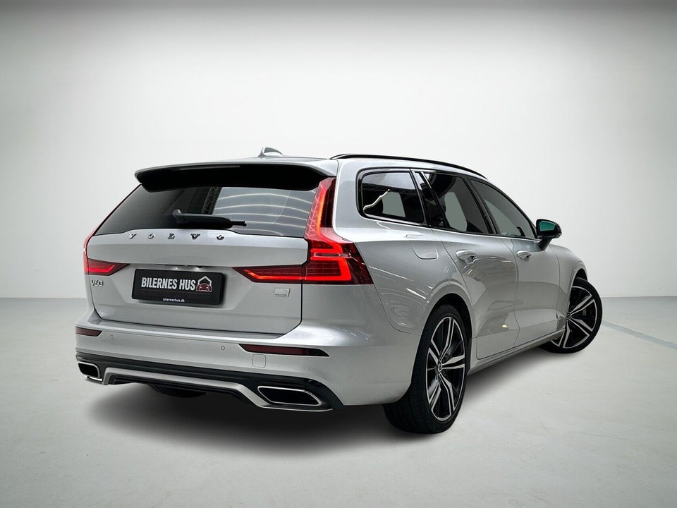 Volvo V60 2,0 T6 ReCharge R-Design aut. AWD 5d