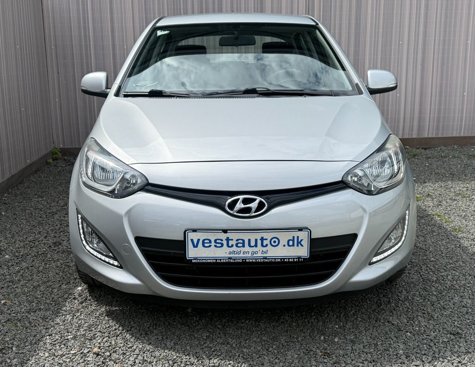 Hyundai i20 1,25 Comfort 5d