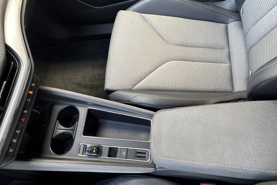 Skoda Enyaq 80 iV Plus 5d