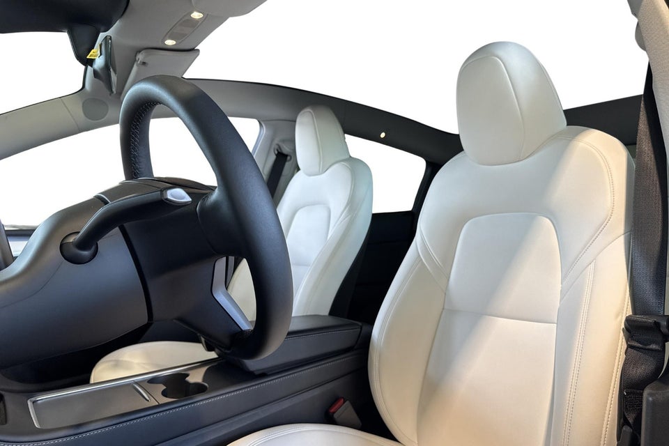 Tesla Model Y Performance AWD 5d