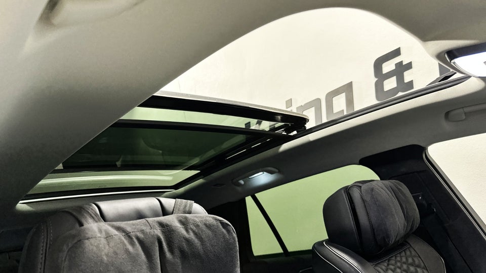 Hongqi E-HS9 99 Exclusive 5d