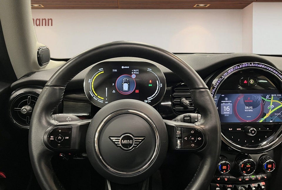 MINI Cooper SE Classic Trim 3d