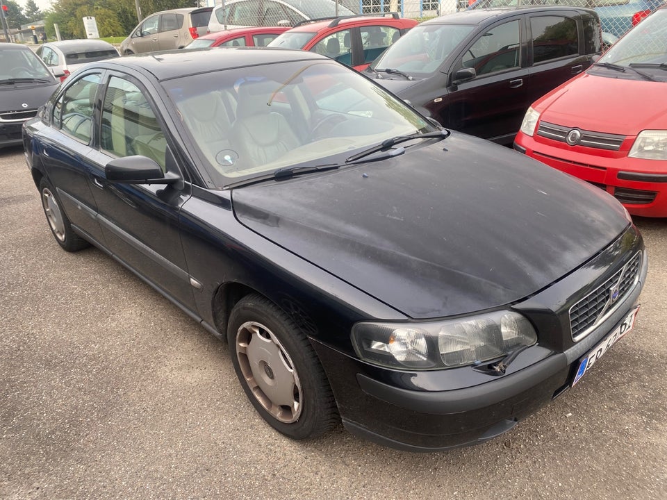 Volvo S60 2,4 140 4d