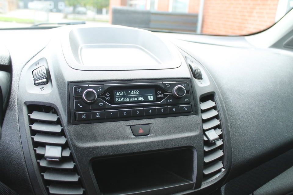 Ford Transit Connect 1,5 EcoBlue Active kort