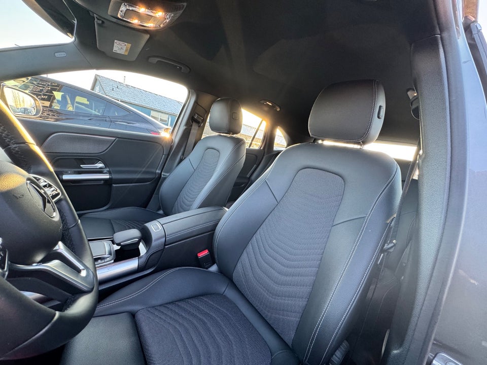 Mercedes EQA250+ Progressive 5d