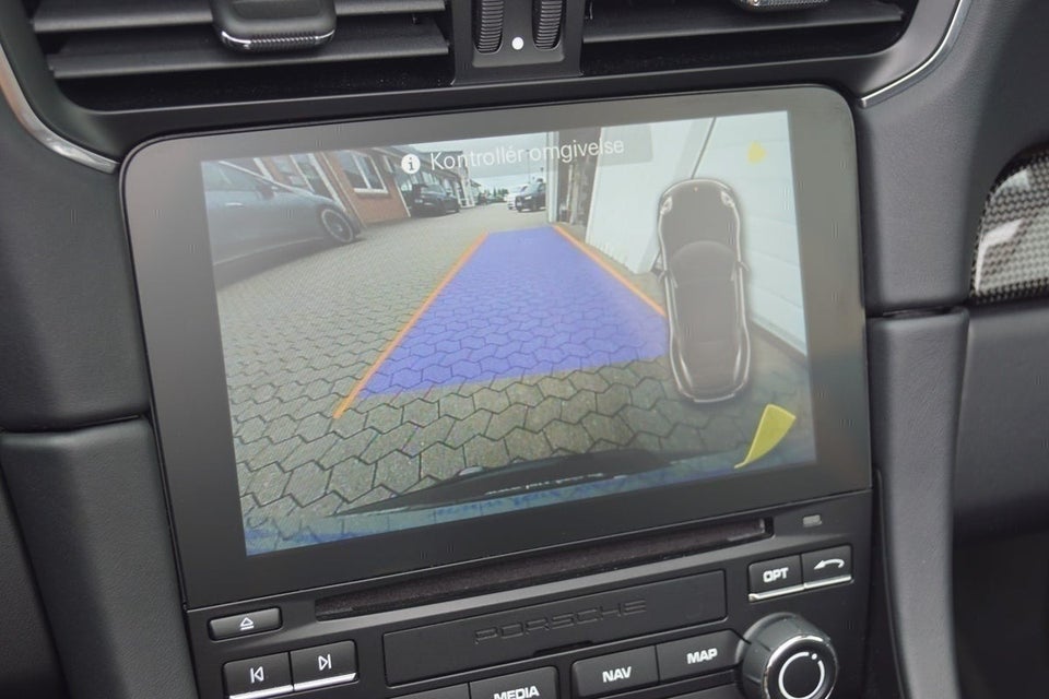 Porsche 911 Carrera 4 GTS 3,0 Cabriolet PDK 2d