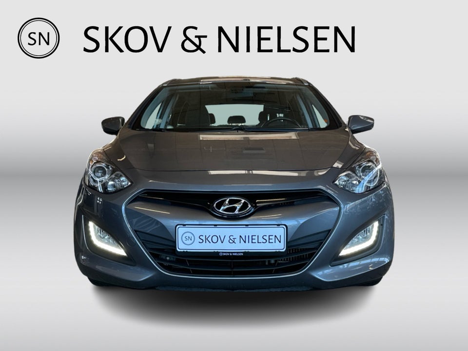 Hyundai i30 1,6 CRDi 110 XTR CW Eco 5d