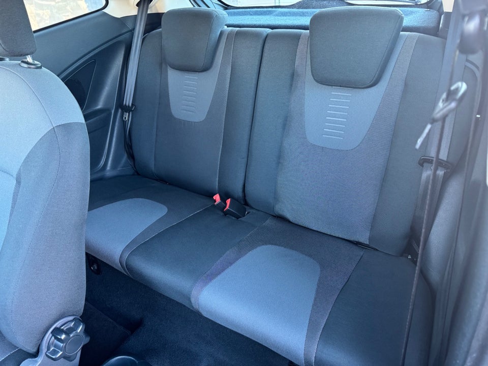 Ford Ka 1,2 Titanium 3d