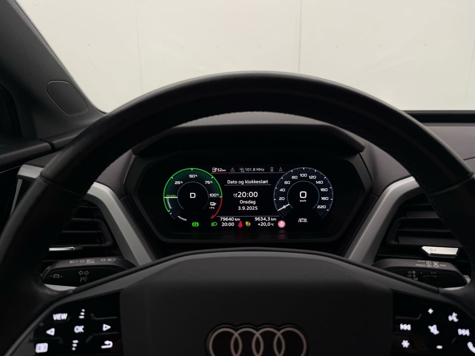 Audi Q4 e-tron 40 S-line 5d