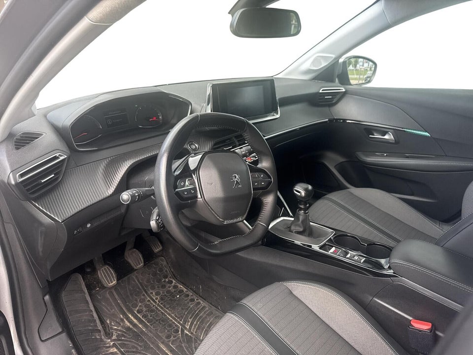 Peugeot 208 1,2 PureTech 100 Evolution 5d