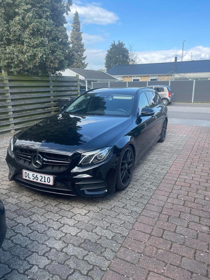 Mercedes E220 d 2,0 AMG Line stc. aut. 5d