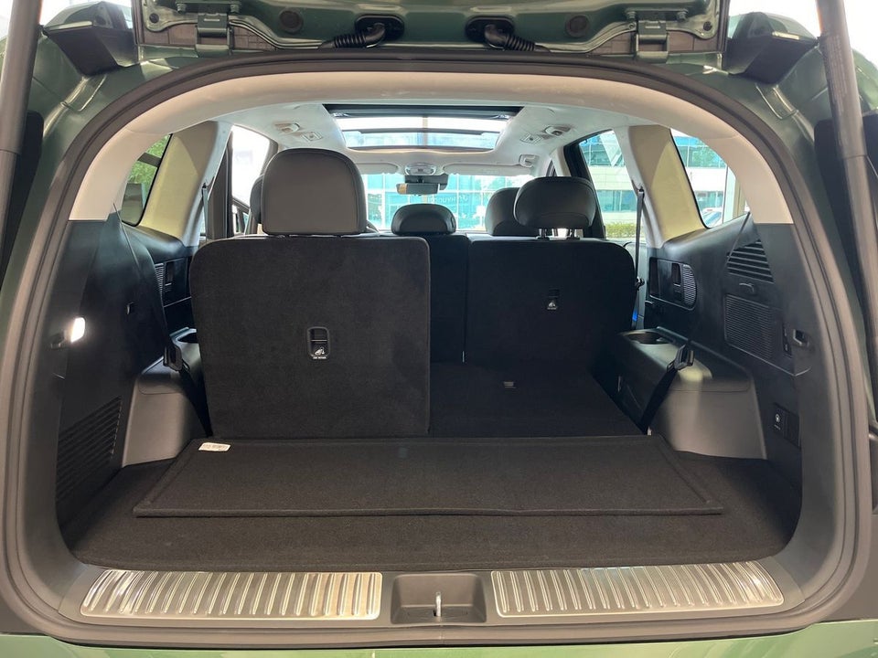 Hyundai Ioniq 9 110 Calligraphy 4WD 7prs 5d