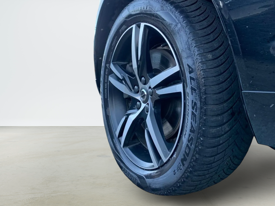 Volvo XC60 2,0 T6 ReCharge R-Design aut. AWD Van 5d