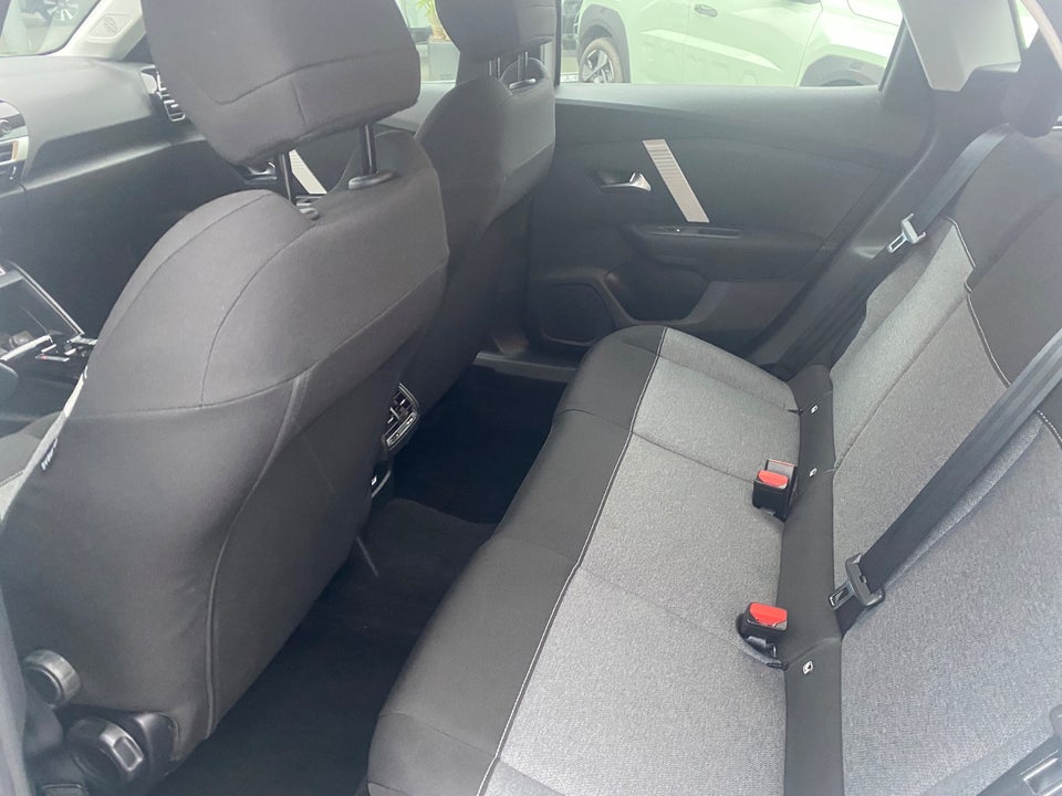 Citroën C4 1,2 PureTech 130 Iconic EAT8 5d