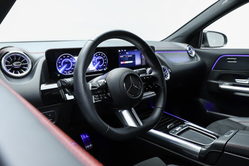 Mercedes EQA350 AMG Advance 4Matic 5d