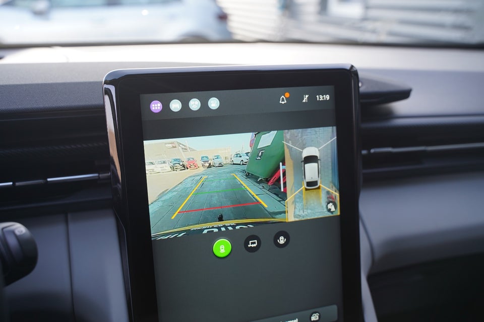 Ford Capri 77 Premium Extended Range 5d