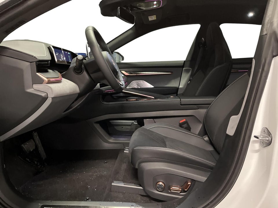 Zeekr 001 Long Range RWD 5d