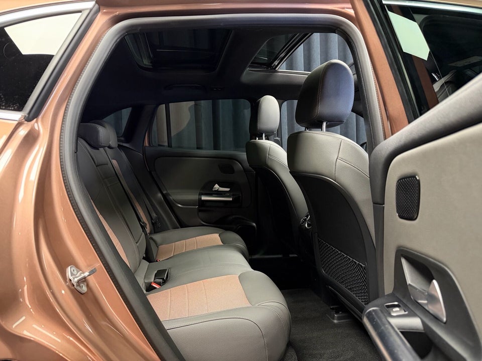 Mercedes EQA250 Progressive 5d
