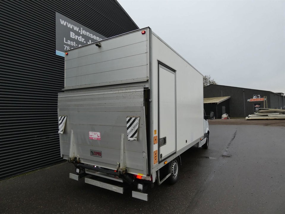 Mercedes Sprinter 316 2,2 CDi Alukasse m/lift 2d