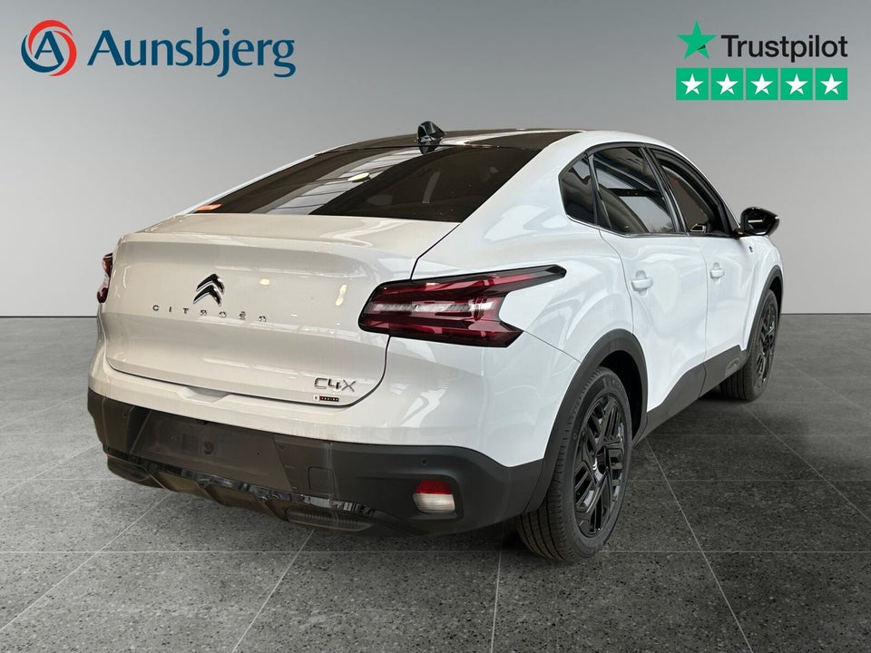 Citroën ë-C4 X 54 Ë-Series 4d