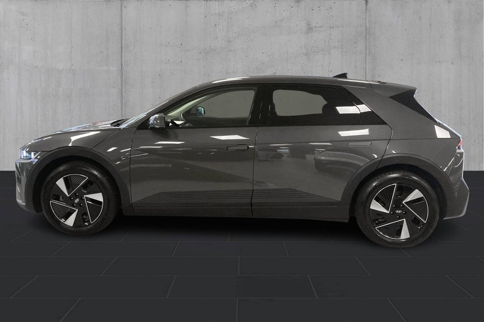 Hyundai Ioniq 5 84 Essential 5d