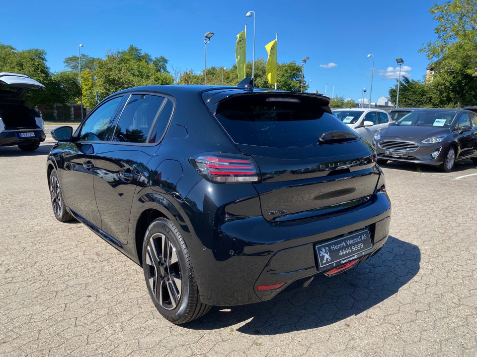 Peugeot 208 1,2 PureTech 100 Allure+ 5d