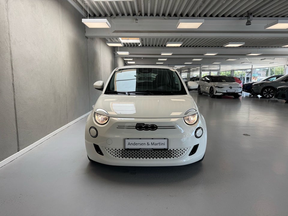 Fiat 500e 42 Icon 3d