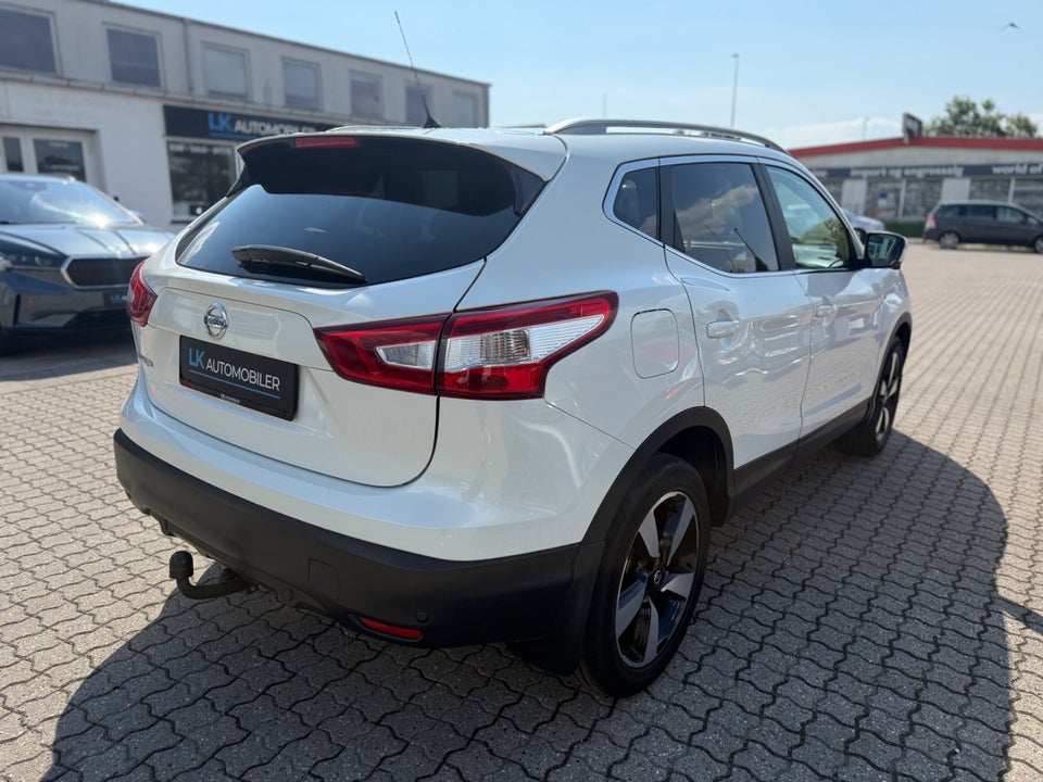 Nissan Qashqai 1,2 Dig-T 115 Tekna 5d