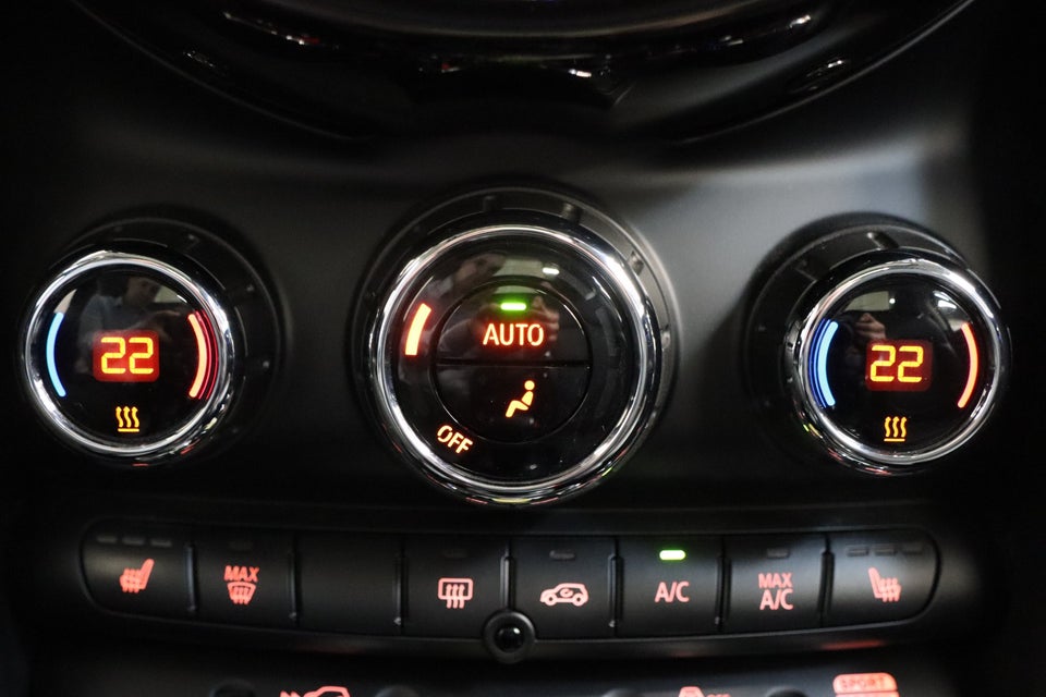 MINI Cooper SE Camden Edition 3d