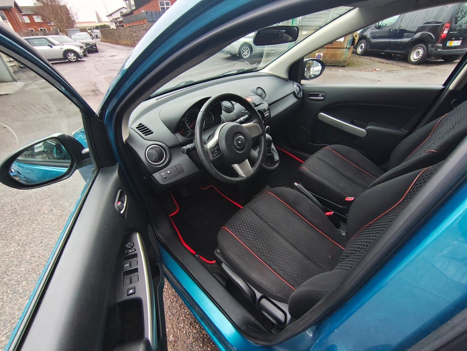 Mazda 2 1,3 Advance 5d