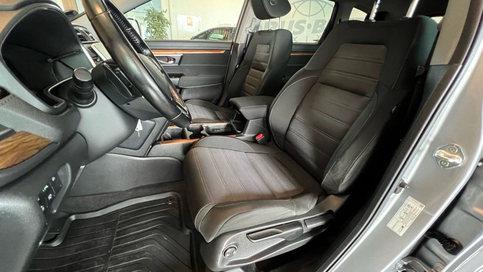 Honda CR-V 1,5 VTEC Turbo Elegance CVT AWD 5d