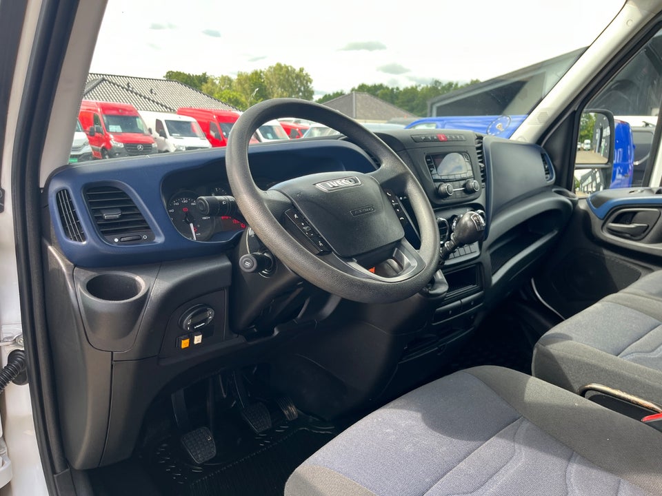 Iveco Daily 2,3 35S12 3000mm Lad 2d