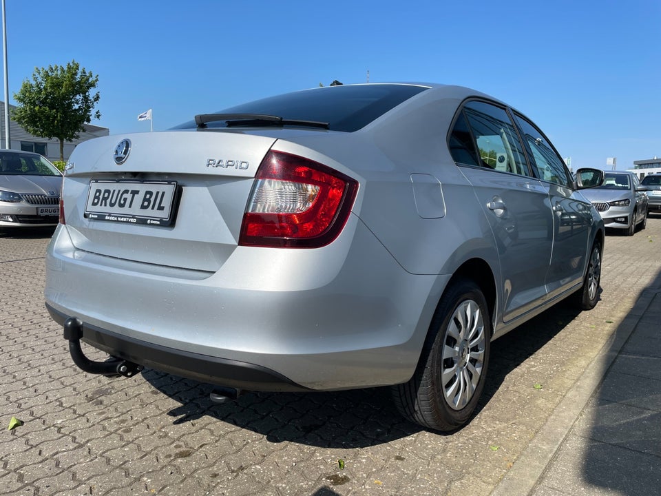 Skoda Rapid 1,0 TSi 110 ICE 5d