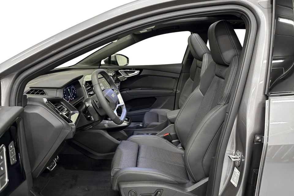 Audi Q4 e-tron 55 S-line Edition quattro 5d