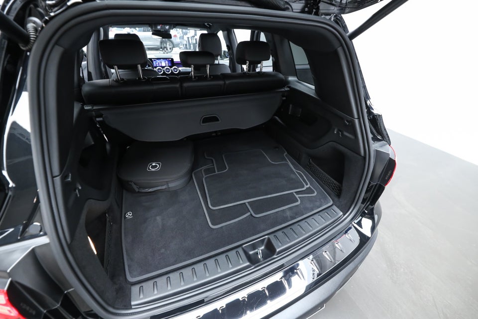 Mercedes EQB250+ AMG Premium 5d