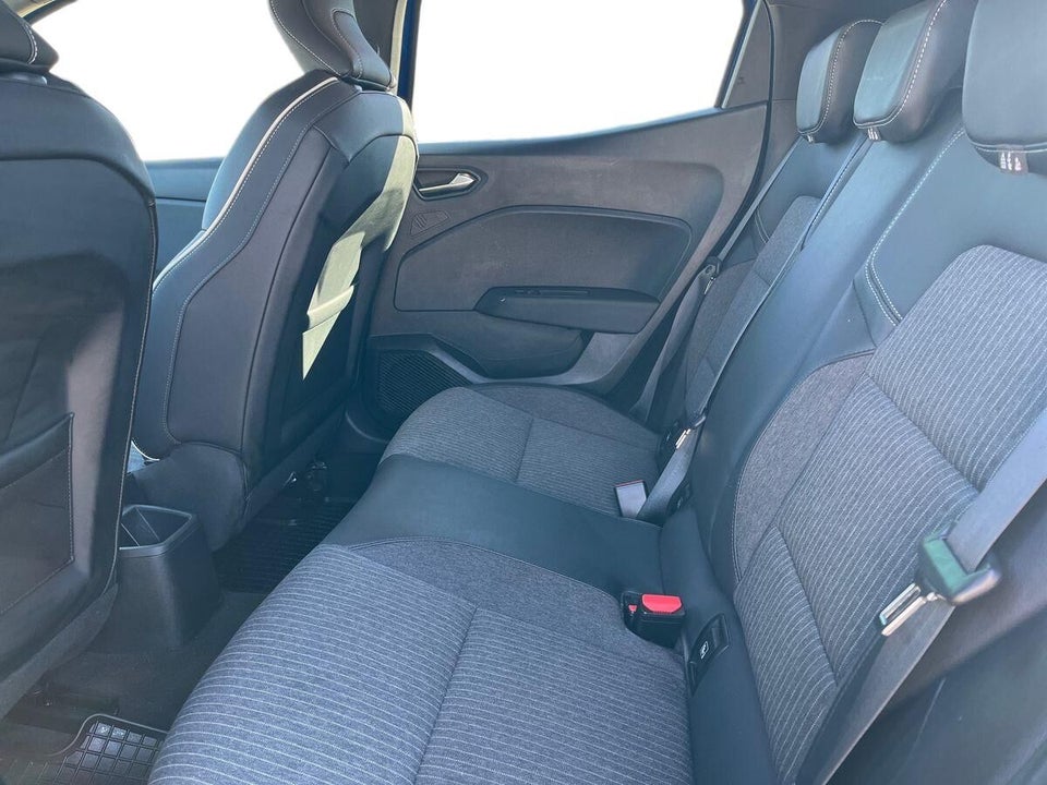 Renault Clio V 1,0 TCe 90 Intens X-tr. 5d