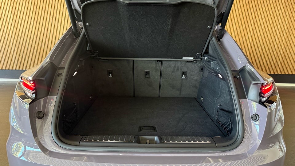 Porsche Macan 4 5d