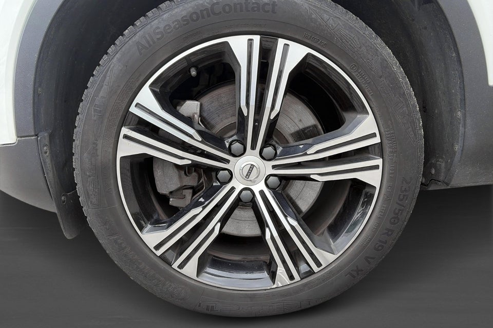 Volvo XC40 1,5 T4 ReCharge Inscription X aut. 5d