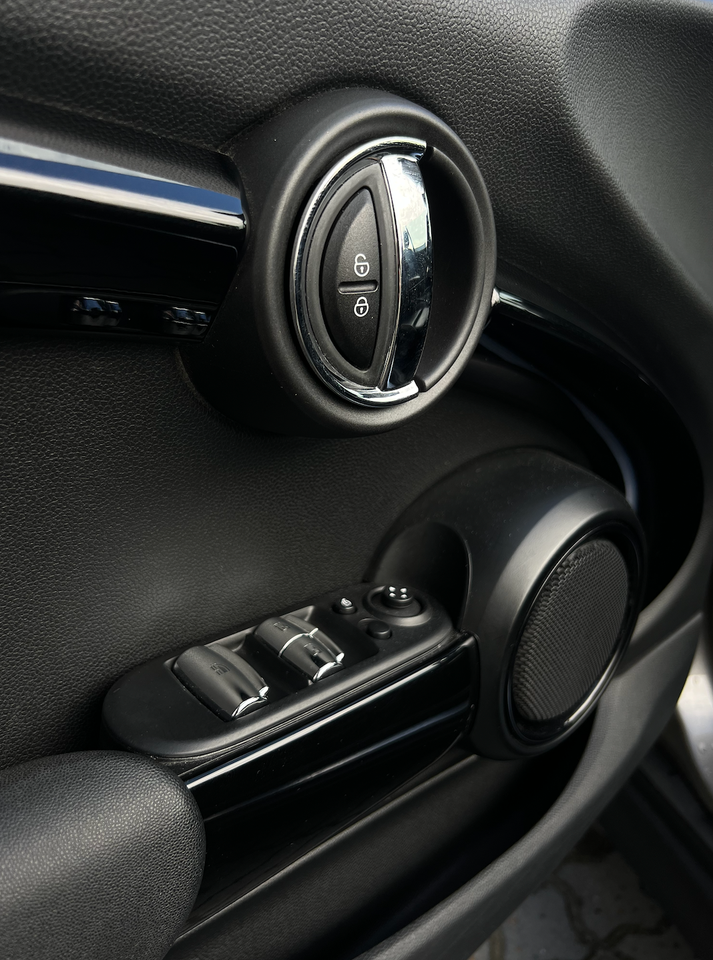 MINI Cooper S 2,0 Cabriolet aut. 2d