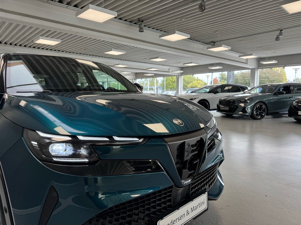 Alfa Romeo Junior Elettrica Speciale 5d