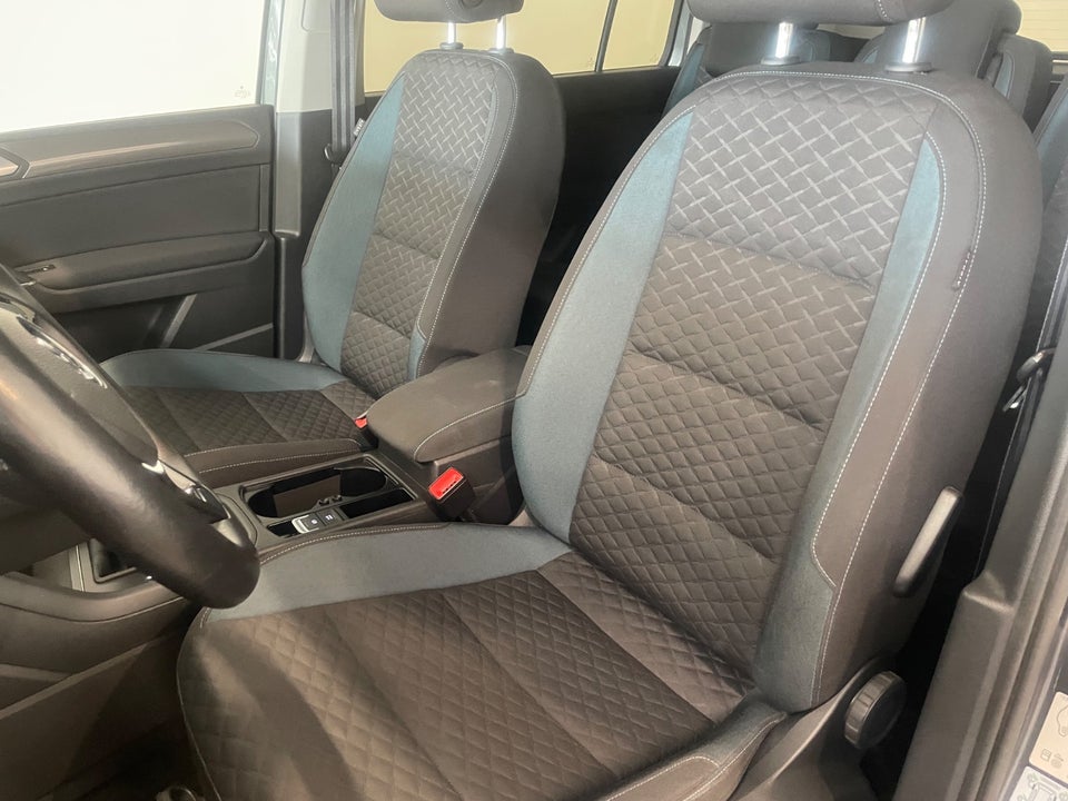 VW Touran 1,6 TDi 115 Comfortline DSG 7prs 5d