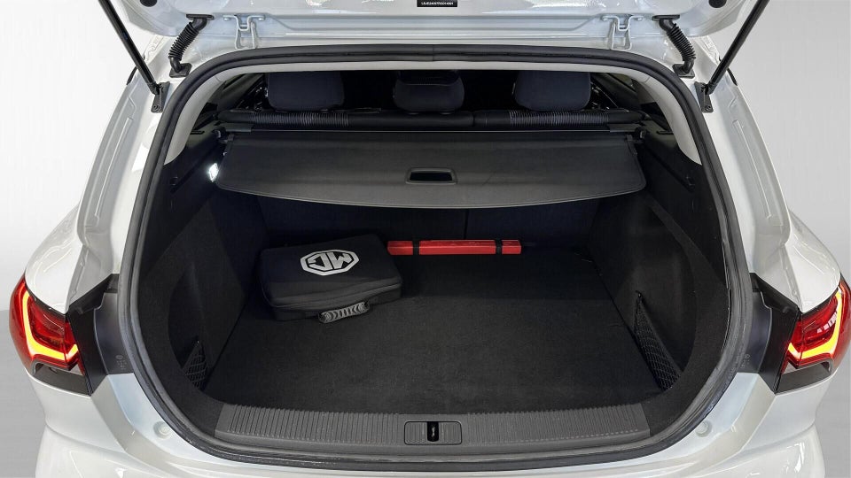 MG MG5 61 Comfort 5d