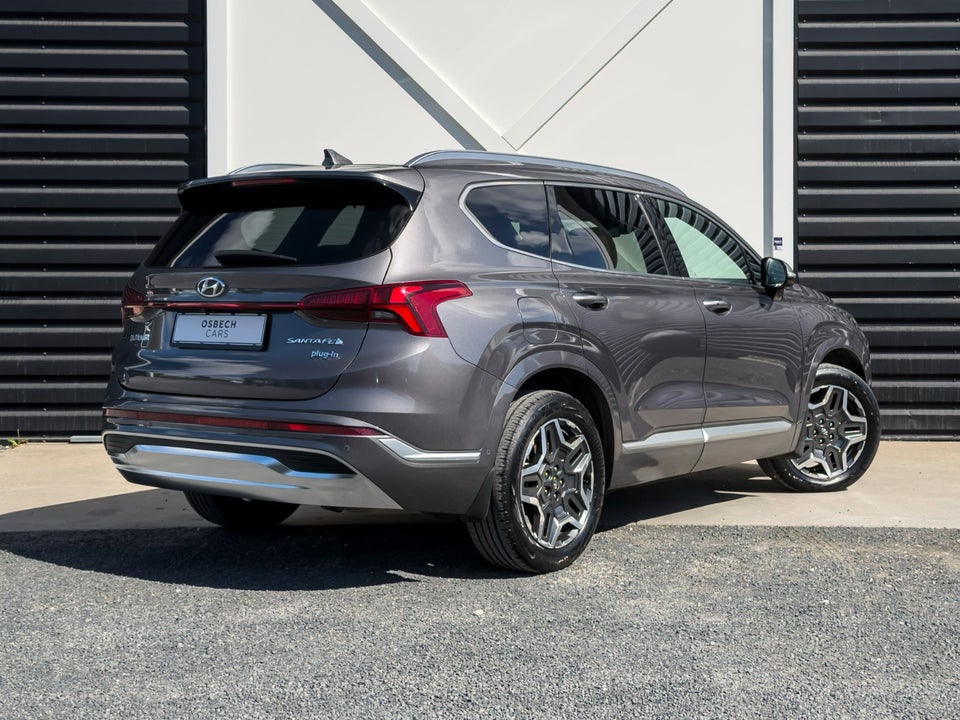 Hyundai Santa Fe 1,6 PHEV Executive aut. 4WD 5d