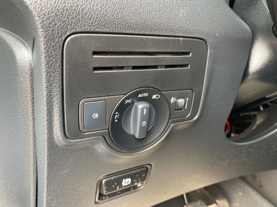 Mercedes Vito 114 2,0 CDi Kassevogn XL