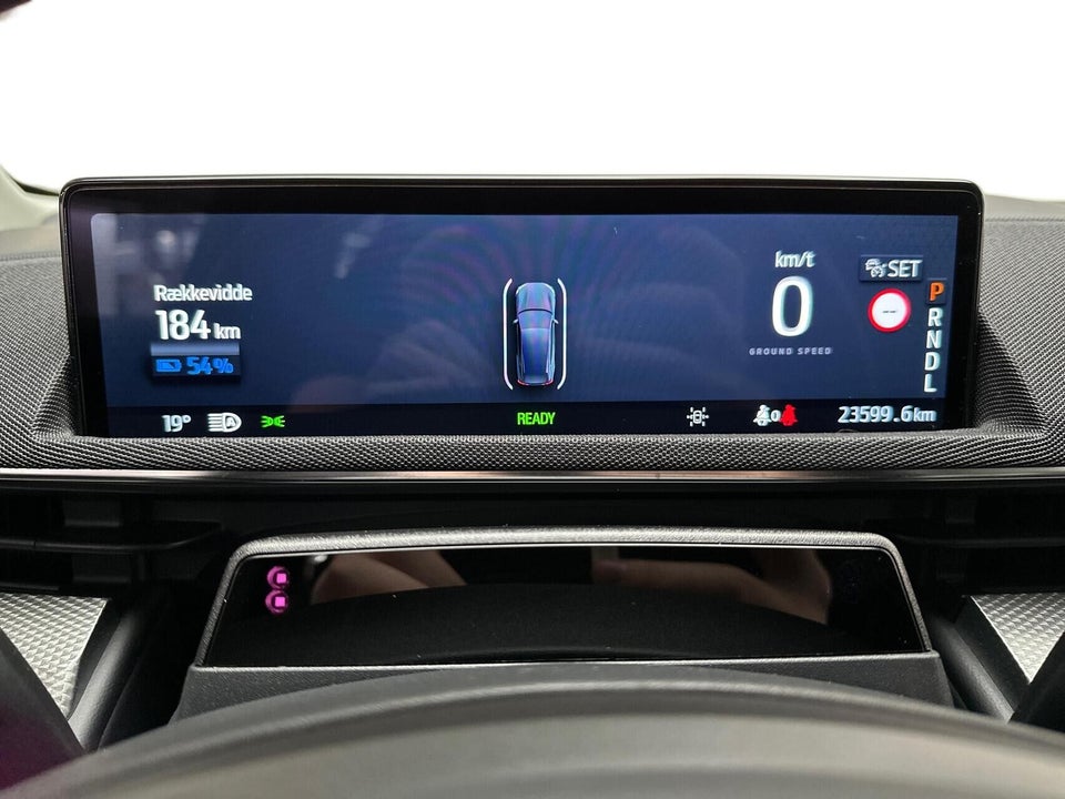 Ford Mustang Mach-E 75 Standard Range 5d