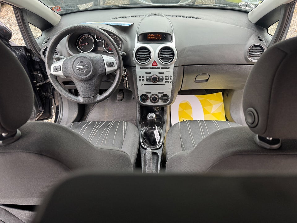 Opel Corsa 1,0 12V Enjoy 5d