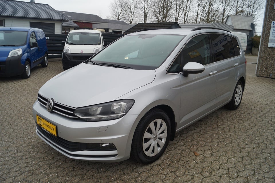 VW Touran 1,6 TDi 115 Comfortline DSG Van 5d