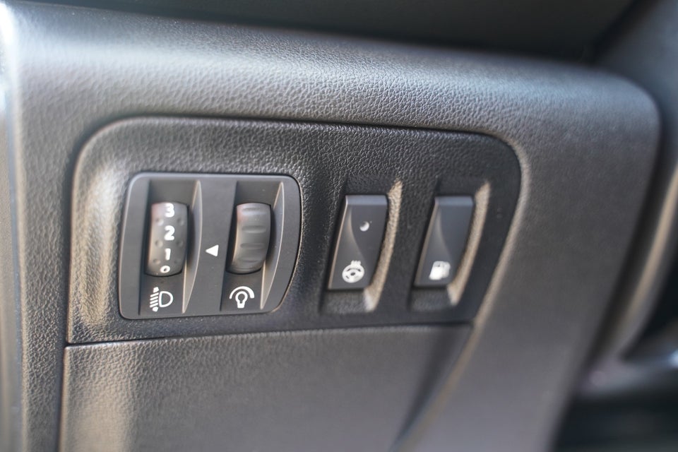 Renault Megane IV 1,6 E-Tech Intens Sport Tourer 5d