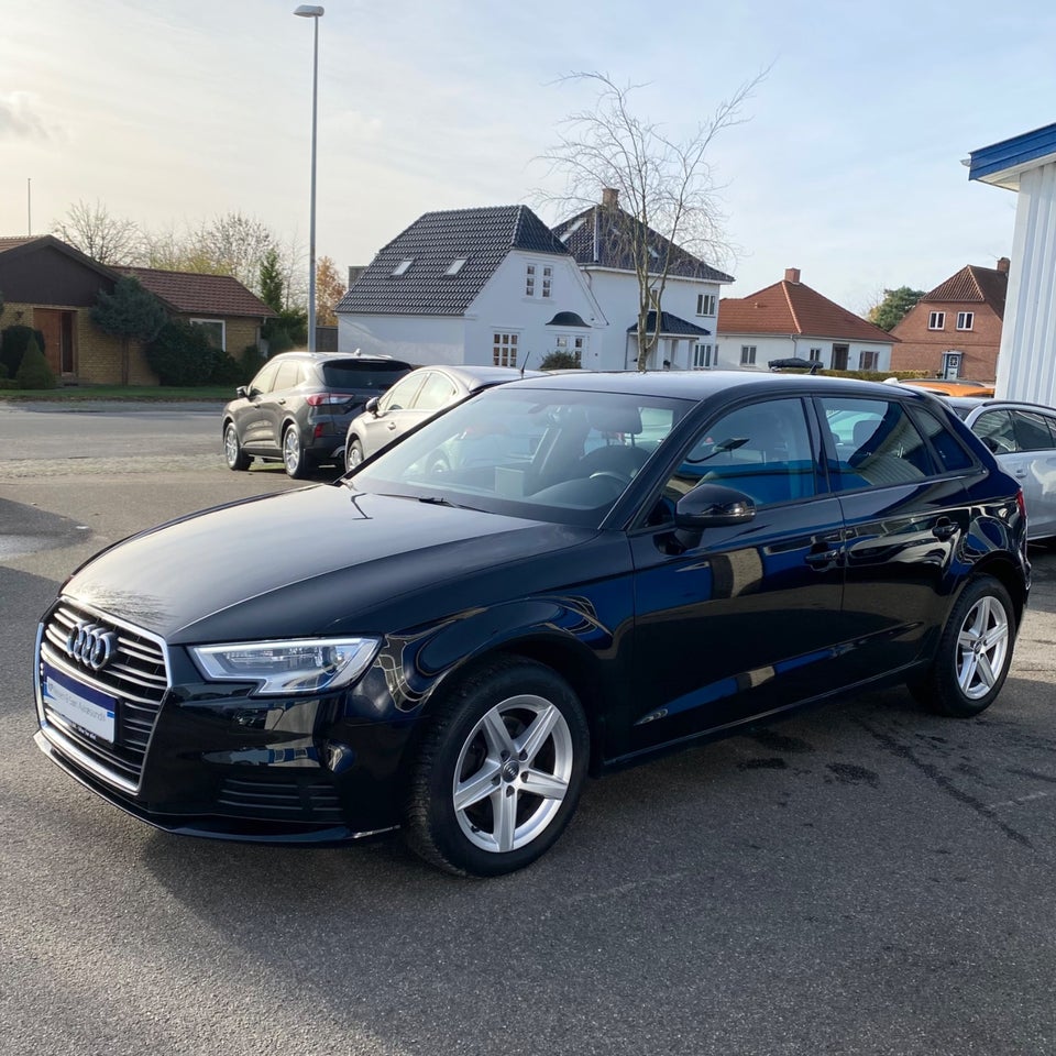 Audi A3 1,0 TFSi 116 Sportback 5d