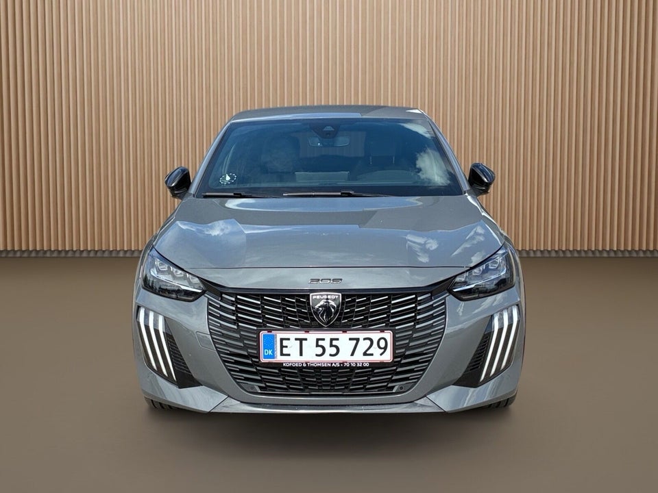Peugeot e-208 54 GT Pack 5d